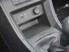 2017款 1.5L 手动豪华版