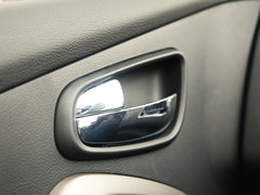 2017款 强动力版 1.5T CVT尊贵型