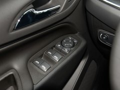 2017款 550T 自动四驱捍界版