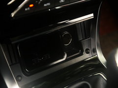 2017款 1.6L 手动尊贵型