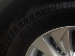 2017款 1.6L 手动尊贵型