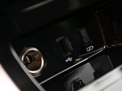 2017款 1.6L 手动豪华型
