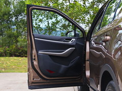 2017款 1.6L 手动豪华型