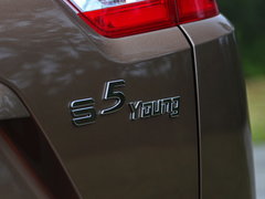 2017款 1.6L 手动豪华型