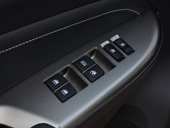 2017款 1.6L 手动尊贵型