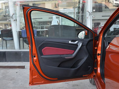2017款 1.5L CVT尊贵版