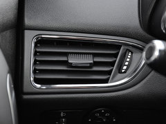 2017款 1.5L 手动精英版