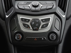 2017款 1.5L 手动精英版