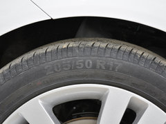 2017款 1.5L 手动精英版