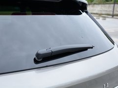 2017款 2.7T 四驱总统版