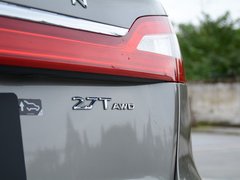 2017款 2.7T 四驱总统版