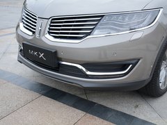 2017款 2.7T 四驱总统版