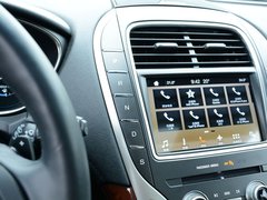 2017款 2.7T 四驱总统版