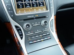2017款 2.7T 四驱总统版