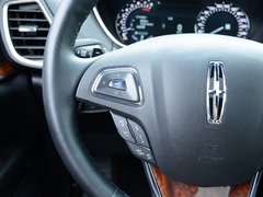 2017款 2.7T 四驱总统版