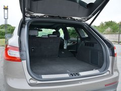 2017款 2.7T 四驱总统版