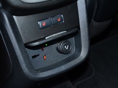 2017款 2.7T 四驱总统版