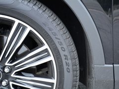 2017款 2.7T 四驱总统版