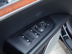 2017款 2.7T 四驱总统版