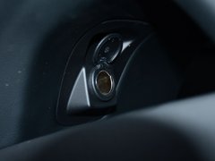 2017款 2.7T 四驱总统版