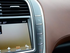 2017款 2.7T 四驱总统版