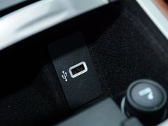 2017款 2.7T 四驱总统版