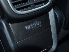 2017款 2.7T 四驱总统版