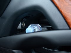 2017款 2.7T 四驱总统版