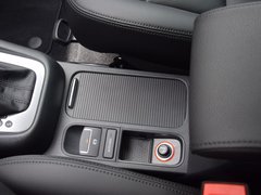 2017款 380TSI 尊享型6座