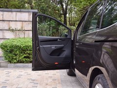 2017款 380TSI 尊享型6座