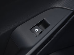 2017款 1.6L 自动悦心版DLX