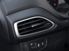2017款 1.6L 自动悦心版DLX