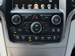 2017款 3.6L 旗舰尊耀版