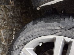 2017款 红标 2.0T 自动两驱尊贵型