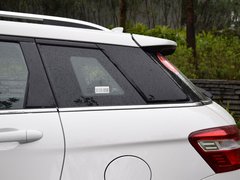 2017款 红标 2.0T 自动两驱尊贵型