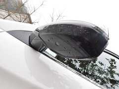 2017款 红标 2.0T 自动两驱尊贵型