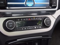 2017款 红标 2.0T 自动两驱尊贵型