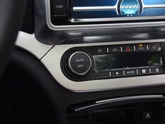 2017款 红标 2.0T 自动两驱尊贵型