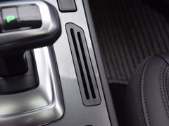 2017款 红标 2.0T 自动两驱尊贵型