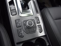 2017款 红标 2.0T 自动两驱尊贵型