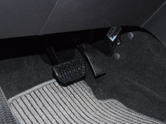 2017款 红标 2.0T 自动两驱尊贵型
