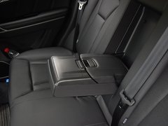 2017款 红标 2.0T 自动两驱尊贵型