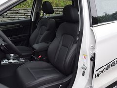 2017款 红标 2.0T 自动两驱尊贵型