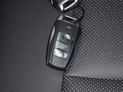 2017款 红标 2.0T 自动两驱尊贵型