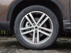 2017款 红标 2.0T 自动两驱尊贵型