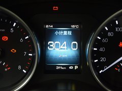 2017款 红标 2.0T 自动两驱尊贵型