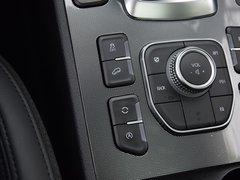 2017款 红标 2.0T 自动两驱尊贵型