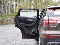 2017款 红标 2.0T 自动两驱尊贵型