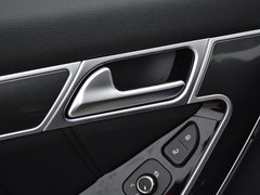 2017款 红标 2.0T 手动四驱精英型