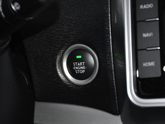 2017款 红标 2.0T 手动四驱精英型